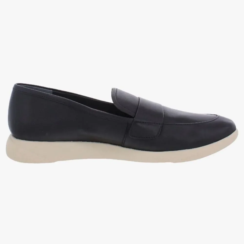 AGNES FRANCO SARTO Loafer In Black